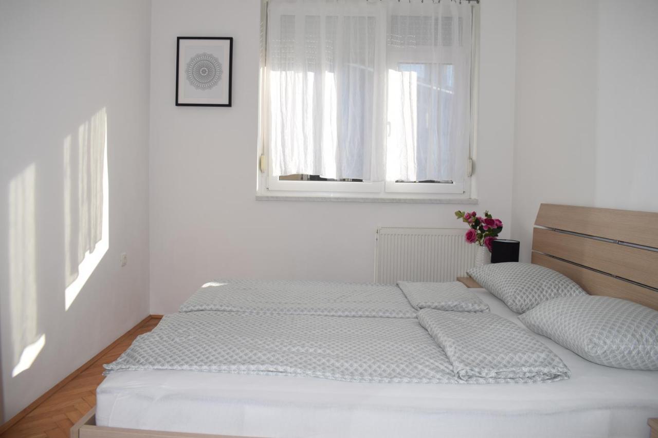 Apartman Bel Varazdin Exterior photo
