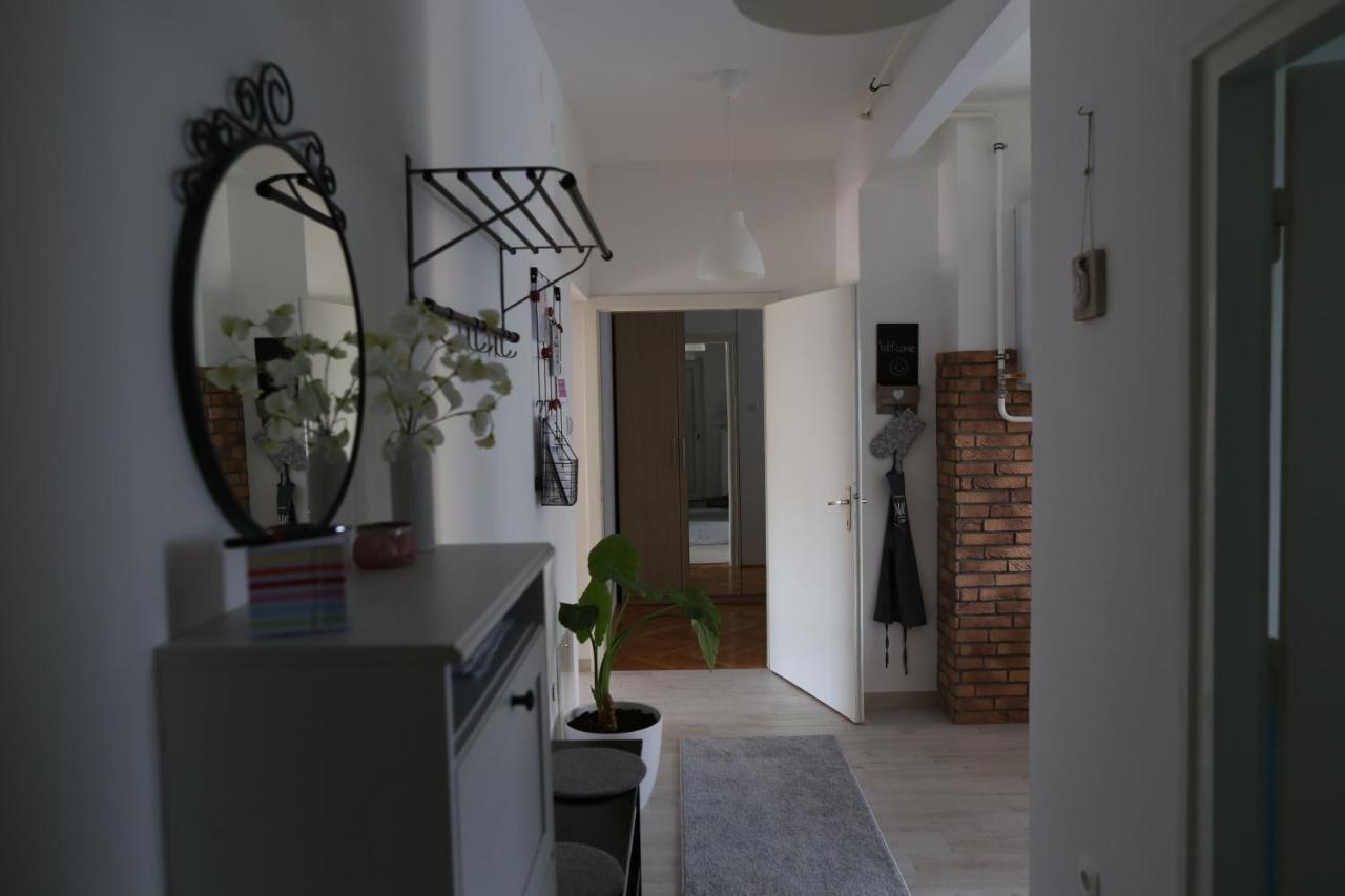 Apartman Bel Varazdin Exterior photo